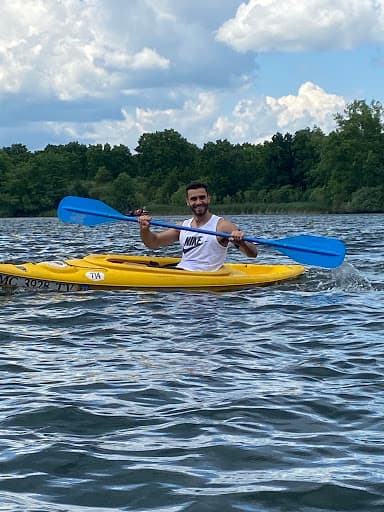 Business listing image